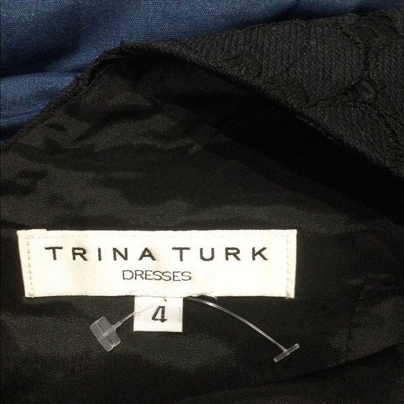 TRINA TURK BLACK FIT & FLARE DRESS SIZE 4 NWOT - Picture 4 of 6